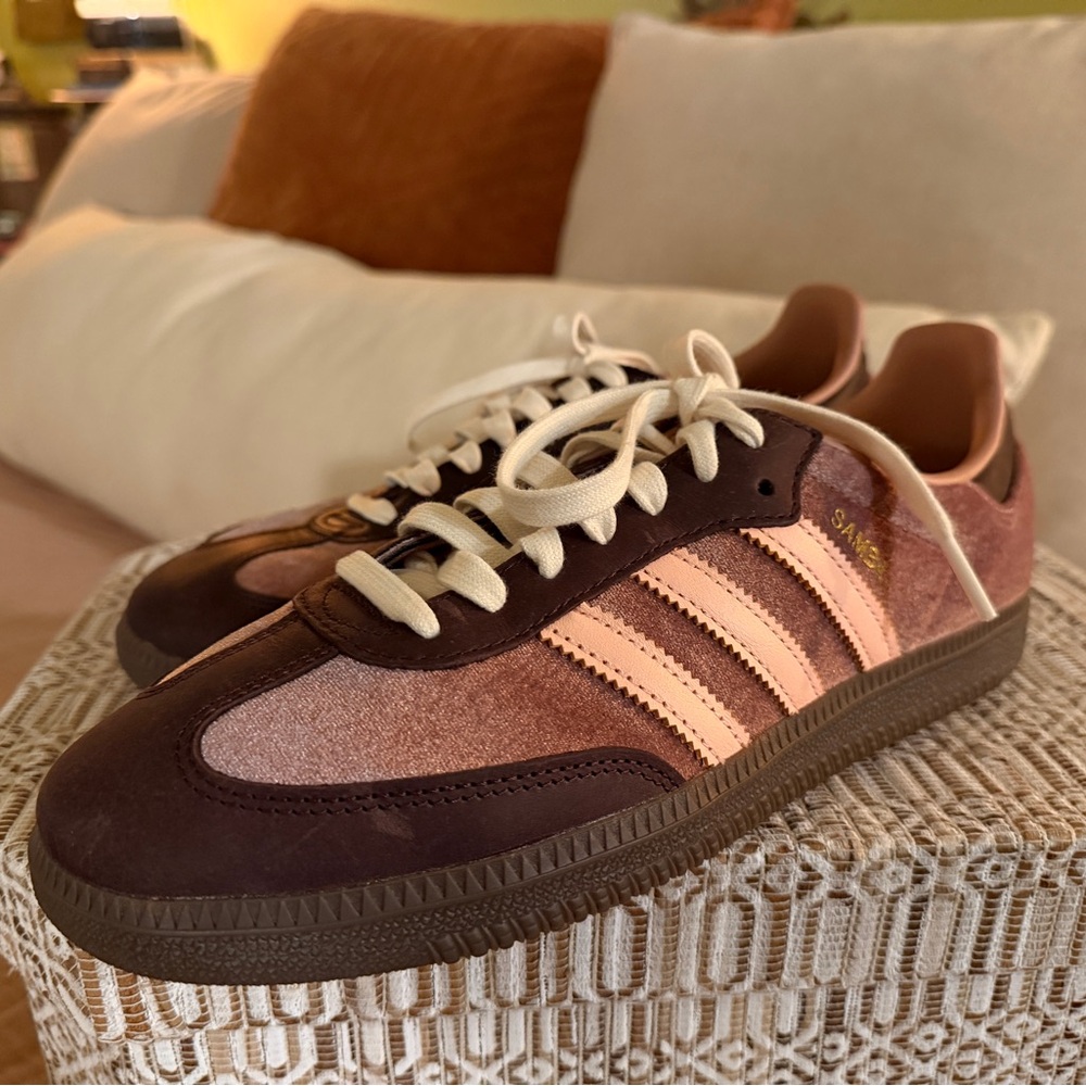 Adidas Samba Women's Two-Tone Sneakers in Pink and Purple never worn - Picture 3 of 4